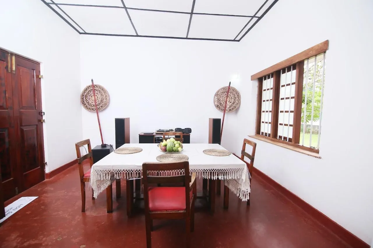 Lion Shade Homestay Katugastota