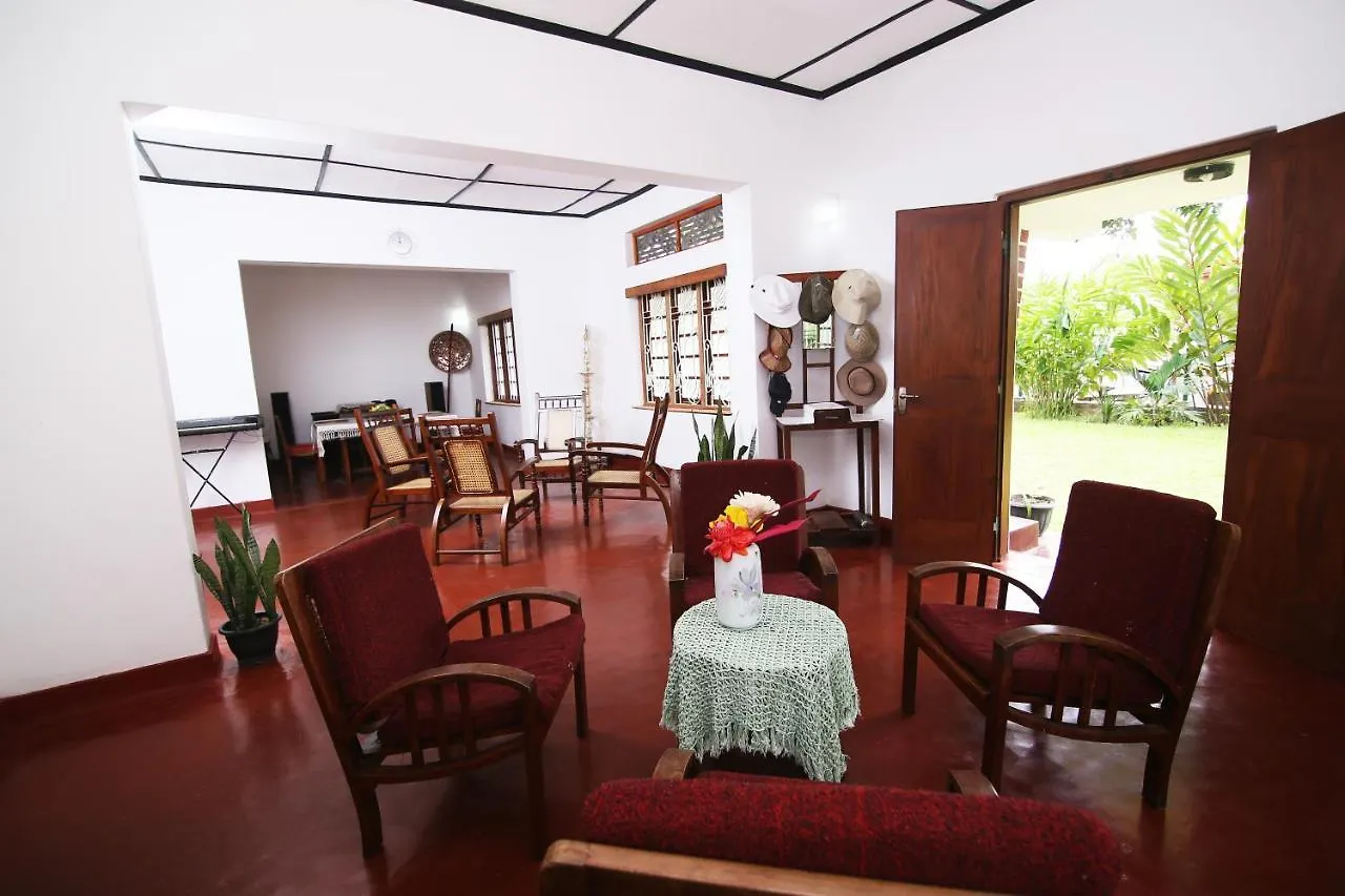 Lion Shade Homestay Katugastota